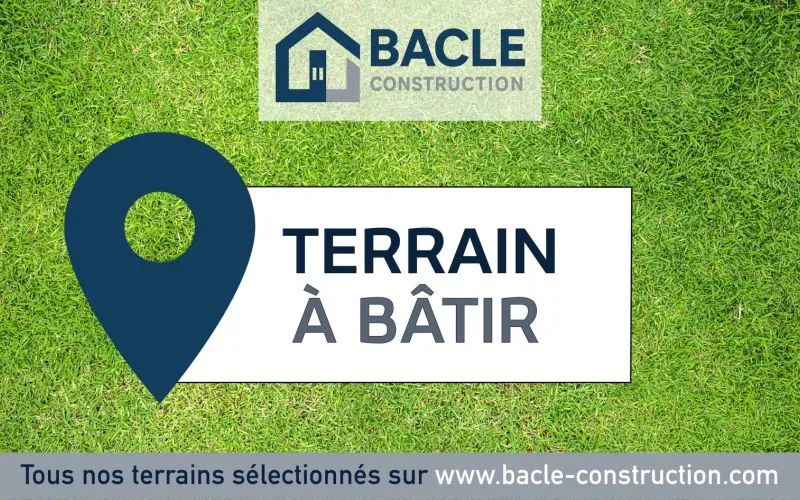 Terrain à bâtir de 1120 m² à MARCHEMAISONS (61)